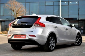 Volvo V40 II Hatchback Facelifting 2.0 D2 120KM 2016 Volvo V40 LiFT Full Led Ocean Race Ledy Digital, zdjęcie 1