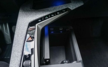 Peugeot 3008 II Crossover Facelifting  1.2 PureTech 130KM 2024 Peugeot 3008 Peugeot 3008 Allure MHEV 1.2 Benzyna 130KM, zdjęcie 23