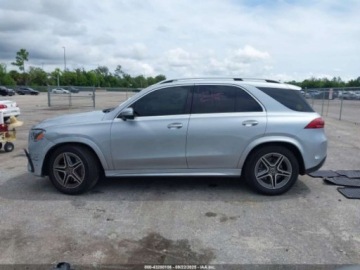 Mercedes GLE V167 2024 Mercedes-Benz GLE 350 4Matic 2024 2.0l 2.0 Benzyna 255KM, zdjęcie 2
