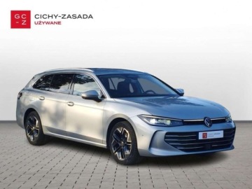 Volkswagen Passat B8 Variant Facelifting 2.0 TDI SCR 150KM 2024 Volkswagen Passat 2.0 TDI 150KM Elegance DSGKamera 360LED-MatrixVirtualSal, zdjęcie 6