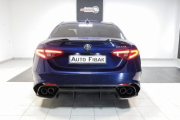 Alfa Romeo Giulia II Sedan 2.9 V6 510KM 2018 Alfa Romeo Giulia QV*510KM*Salon, zdjęcie 8