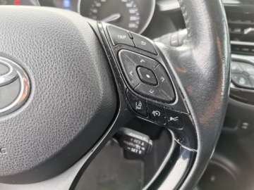 Toyota C-HR I Crossover Facelifting 1.8 Hybrid 122KM 2020 Toyota C-HR 1.8 Hybrid GPF Comfort 1.8 Hybrid GPF, zdjęcie 16