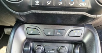 Hyundai ix35 SUV R 2.0 CRDi 184KM 2013 Hyundai ix35 2.0 CRDI 184KM 4WD Automat BiXenon Led Skóra NawiPL SamParkuje, zdjęcie 13