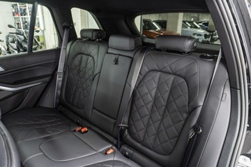 BMW X5 G05 SUV Facelifting 3.0 30d 298KM 2025 BMW X5 xDrive30d Dostępny od ręki!, zdjęcie 23