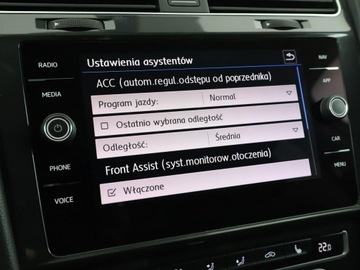 Volkswagen Golf VII Variant Facelifting 1.5 TSI ACT 150KM 2018 Volkswagen Golf automat 150KM R-Line PDC, zdjęcie 25