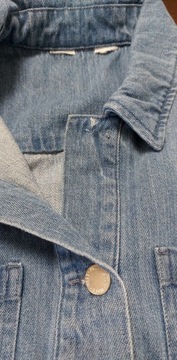 Niebieska damska kurtka jeansowa wiązani defekt 40