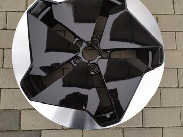 VW ID.3 ELEKTR 10A 7,5x20 ET44 5x112 10A601025B