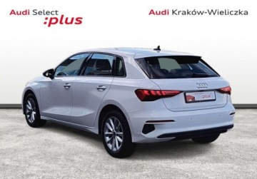 Audi A3 8Y Sportback 2.0 30 TDI 116KM 2022 Audi A3 Sportback Asystent parkowania, kamera cofania, czujniki pt, LED, s, zdjęcie 2