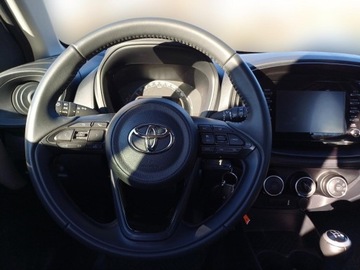 Toyota Aygo X 1.1 VVT-i 72KM 2023 Toyota Aygo X 1.0 VVTi Comfort II (2014-) 1.0 VVTi, zdjęcie 15
