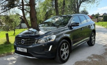 Volvo XC60 I SUV Facelifting 2.0 D4 DRIVE-E 181KM 2014 Volvo XC 60 Volvo XC 60 D4 Geartronic Summum 2.0 Diesel 181KM, zdjęcie 1