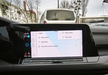 Volkswagen Golf VIII Hatchback 1.5 TSI EVO 130KM 2022 Volkswagen Golf Style, FV 23, ACC, Czujniki parkowania, Ambiente, Indukcja, zdjęcie 30