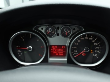 Ford Focus II Kombi 1.8 Duratorq TDCi 115KM 2008 Ford Focus 1.8 TDCi, Salon Polska, Klima, zdjęcie 10