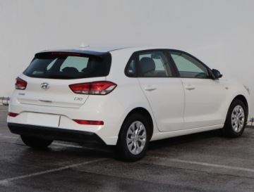 Hyundai i30 III Hatchback Facelifting 1.5 DPI 110KM 2021 Hyundai i30 1.5 DPI, Salon Polska, Serwis ASO, zdjęcie 4