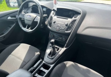 Ford Focus III Kombi Facelifting 1.0 EcoBoost 100KM 2017 Ford Focus Ford Focus, Niski Przebieg 149000km, Nowy Rozrzad, Oplacony, zdjęcie 7