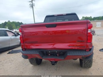 Chevrolet Silverado II 2023 Chevrolet Silverado 1500 Short Bed Rst 2023 5.3l 5.3 Benzyna 355KM, zdjęcie 4