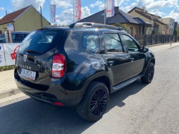 Dacia Duster I 2014 Dacia Duster KLIMATYZACJA NAWIGACJA PARKTRONIC 2 KOMPLETY FELG SERWISOWANY, zdjęcie 2