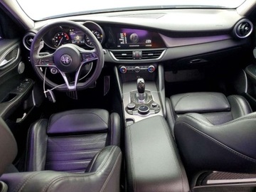 Alfa Romeo Giulia II 2019 Alfa Romeo Giulia Ti 2019 2.0 Benzyna 280KM, zdjęcie 8