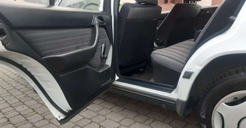 Mercedes W124 Sedan 2.0 105KM 1987 Mercedes-Benz W124 (1984-1993) Mercedes-Benz W124 (1984-1993) 2.0 Benzyna, zdjęcie 6