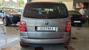 Volkswagen Touran I 1.9 TDI 105KM 2007 Volkswagen Touran TOURAN 1.9tdi 7-foteli Lift zarejestrowany MOZLIWA ZAMIA, zdjęcie 6