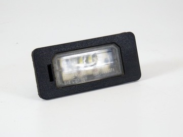 LAMPKA TABLICY REJESTRACYJNEJ BMW 63267193293
