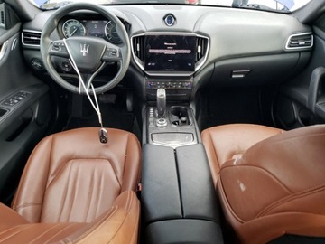 Maserati Ghibli III 2023 Maserati Ghibli Base 2023 3.0l 3.0 Benzyna 345KM, zdjęcie 8