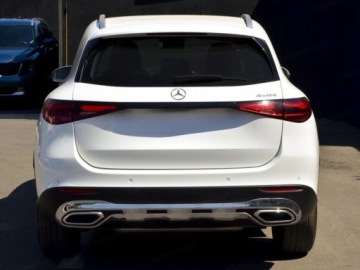 Mercedes GLC C254/X254 Coupe 2.0 200 204KM 2025 MERCEDES-BENZ GLC 200 4-Matic Avantgarde 2.0 (204KM) 2025, zdjęcie 2