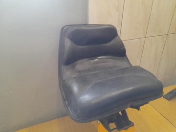 СИДЕНЬЕ STIGA V401 HST BRIGGS 12HP КАРКАС СИДЕНЬЯ