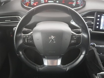 Peugeot 308 II SW 1.2 PureTech 130KM 2017 Peugeot 308 1.2 PureTech, Salon Polska, zdjęcie 14