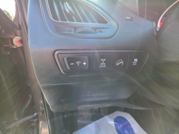 Hyundai ix35 SUV R 2.0 CRDi 136KM 2010 Hyundai ix35 2.0 136PS NAVI PANORAMA Skora Alu Piekny Gwarancja 2.0 136KM, zdjęcie 12