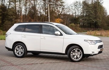 Mitsubishi Outlander III SUV 2.2 DOHC DI-D 150KM 2013 Mitsubishi Outlander 2.2DiD 150KM Full Skora Navi Camera Xenon Szyber Full, zdjęcie 2
