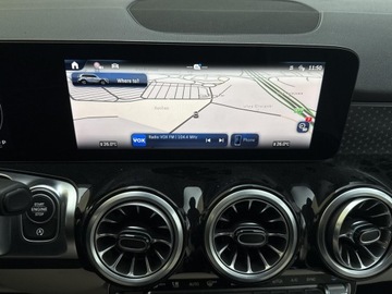 Mercedes GLB SUV 2.0 250 224KM 2024 Mercedes-Benz GLB 220, zdjęcie 21