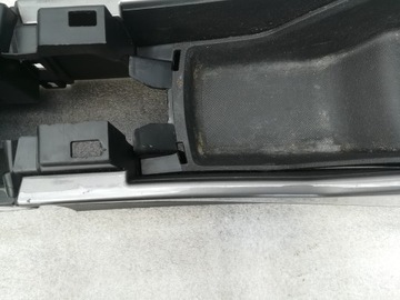 Peugeot 2008 Tunel Środkowy