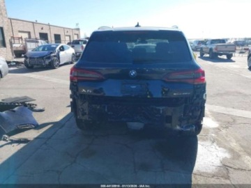 BMW X5 G05 2023 BMW X5 Phev xDrive45e 2023 3.0 Hybryda 282KM, zdjęcie 4