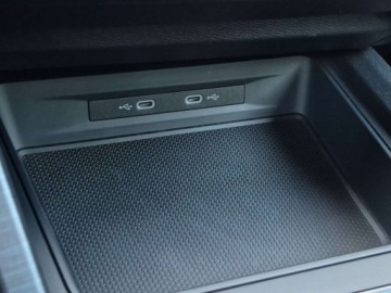 Cupra Formentor Crossover 2.0 TSI 245KM 2021 Cupra Formentor VZ 245KM ACCKeyless Kamera Alcantara Martwe pole 2.0, zdjęcie 35