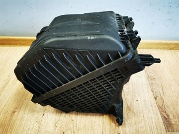 KIA SORENTO II 2.2 CRDI POUZDRO FILTRU VZDUCHU + VÁHA VZDUCHU