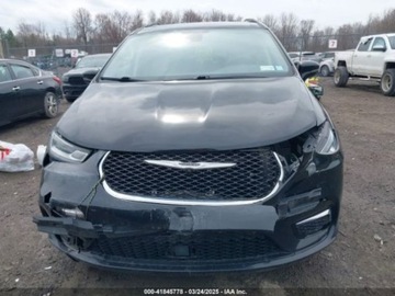 Chrysler Pacifica II 2022 Chrysler Pacifica Touring L FWD 3.6 Benzyna 287KM, zdjęcie 1