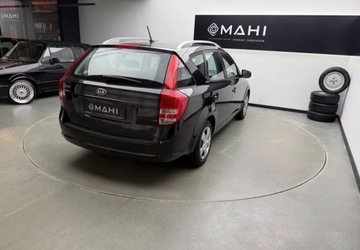 Kia Ceed I SW 1.4 109KM 2009 Kia Ceed Kia Ceed Ceex27d 1.4 Comfort 1.4 Benzyna 109KM, zdjęcie 9