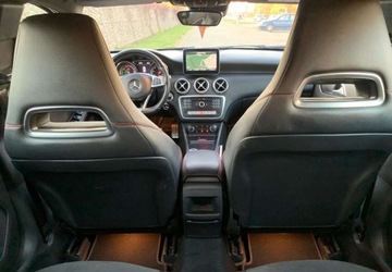 Mercedes Klasa A W176 Hatchback 5d Facelifting 180 122KM 2016 Mercedes-Benz Klasa A Mercedes-Benz Klasa A 180 7G-DCT AMG Line 1.6 Benzyna, zdjęcie 24