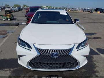 Lexus ES VII (XV70) 2020 Lexus ES 2020 LEXUS ES 300H 2.5 Hybryda 176KM, zdjęcie 7