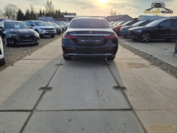 Mercedes Klasa E W213 Limuzyna Facelifting 2.0 E220d 194KM 2021 Mercedes-Benz Klasa E E220 d 194KM panorama navi digital lift alu skora gr, zdjęcie 6