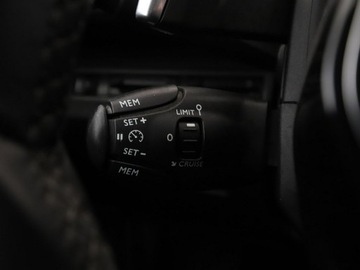 Peugeot 3008 II Crossover 1.5 BlueHDI 130KM 2020 Peugeot 3008 1.5 HDi Automat Allure Nawigacja, zdjęcie 34