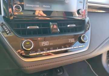 Toyota Corolla XII Sedan 1.8 Hybrid 122KM 2019 Toyota Corolla Salon POLSKA VAT23 Super Stan EXECUTIVE Zobacz 1.8, zdjęcie 26