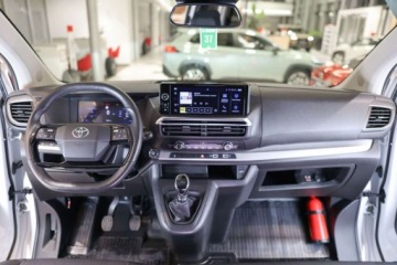 Toyota 2024 Toyota Proace Verso 2.0 D4-D Long Business 2.0 Diesel 144KM, zdjęcie 4