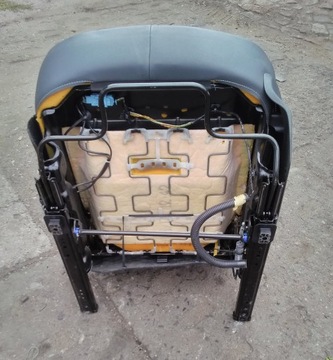 CITROEN C2 SEDADLO LEVÝ PŘEDNÍ ŘIDIČE