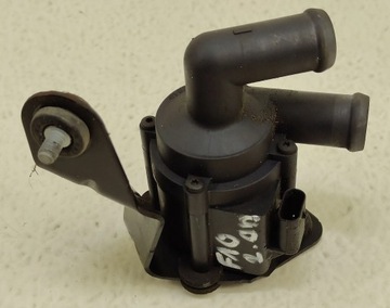 BMW 5 F10 F11 2.0 DIESEL N47D PŘÍDAVNÁ ČERPADLO PUMPIČKA VODY 9230235