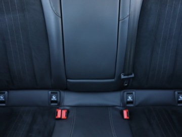 Peugeot 308 II Hatchback 5d 1.2 PureTech 130KM 2016 Peugeot 308 1.2 PureTech, Automat, Skóra, Navi, zdjęcie 9