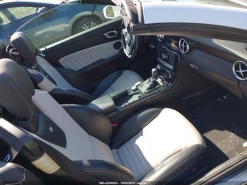 Mercedes SLK R172 2014 Mercedes-Benz SLK 250 2014 1.8l 1.8 Benzyna 201KM, zdjęcie 12