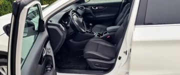 Nissan Qashqai II Crossover 1.6 DIG-T 163KM 2017 Nissan Qashqai TeknaNaviKamera 36047 tys. wpisuje na fakturzeOrg.lakier1wl, zdjęcie 19