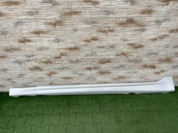 LISTWA PROGOWA BMW 8 M8 G16 F93 M PAKIET