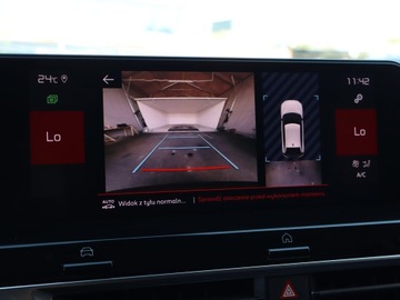 Citroen C4 III SUV 1.2 PureTech 156KM 2021 Citroen C4 1.2 PureTech, Salon Polska, Serwis ASO, zdjęcie 20